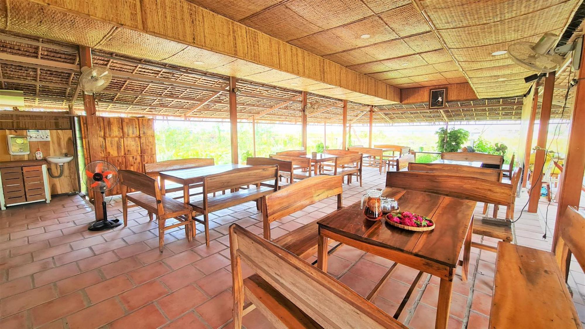 Viet Mekong Farmstay Tràm Chim Екстериор снимка