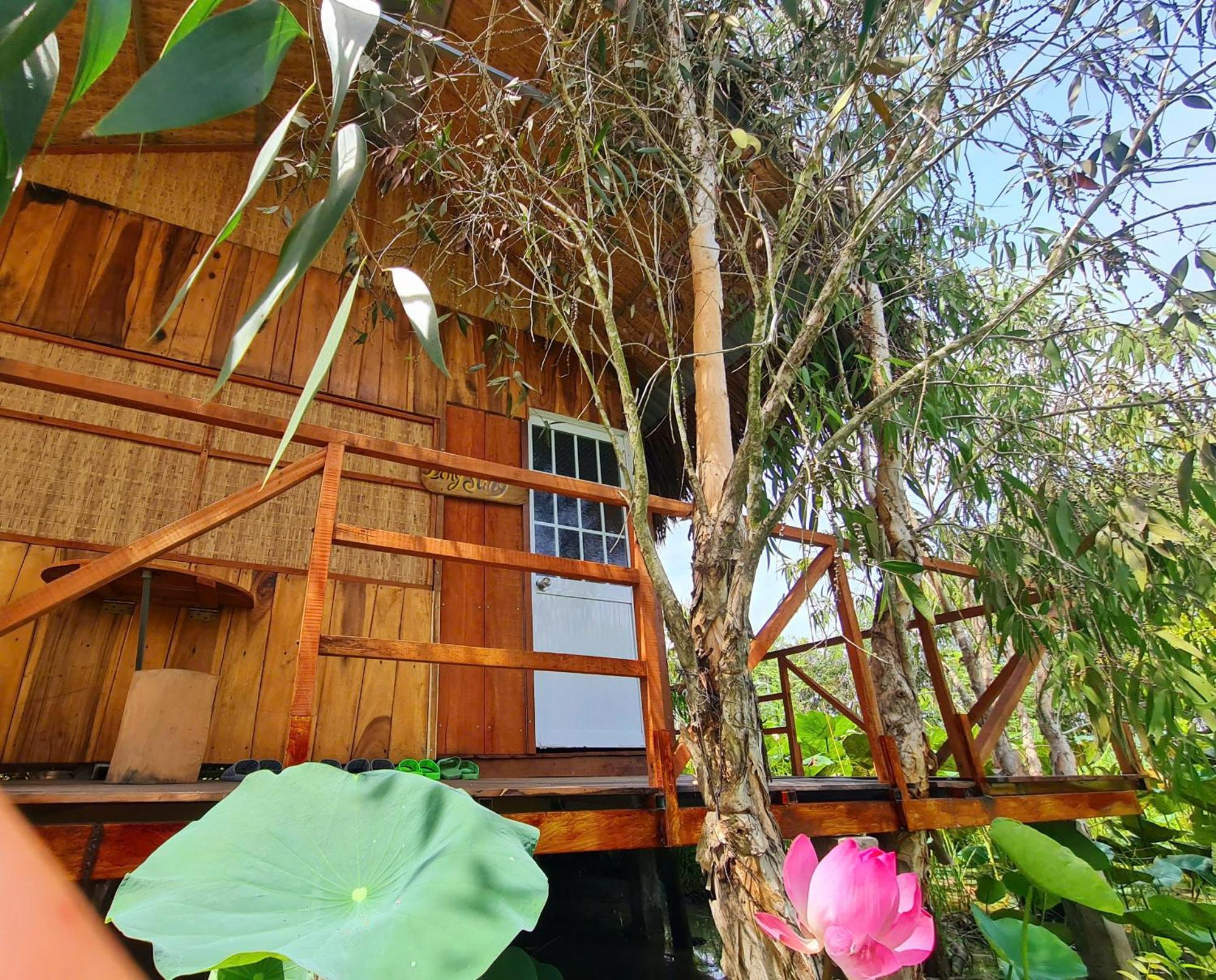 Viet Mekong Farmstay Tràm Chim Екстериор снимка